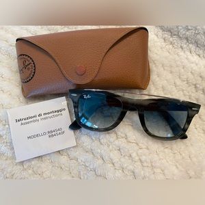 Ray-Ban Wayfarer Double Bridge sunglasses